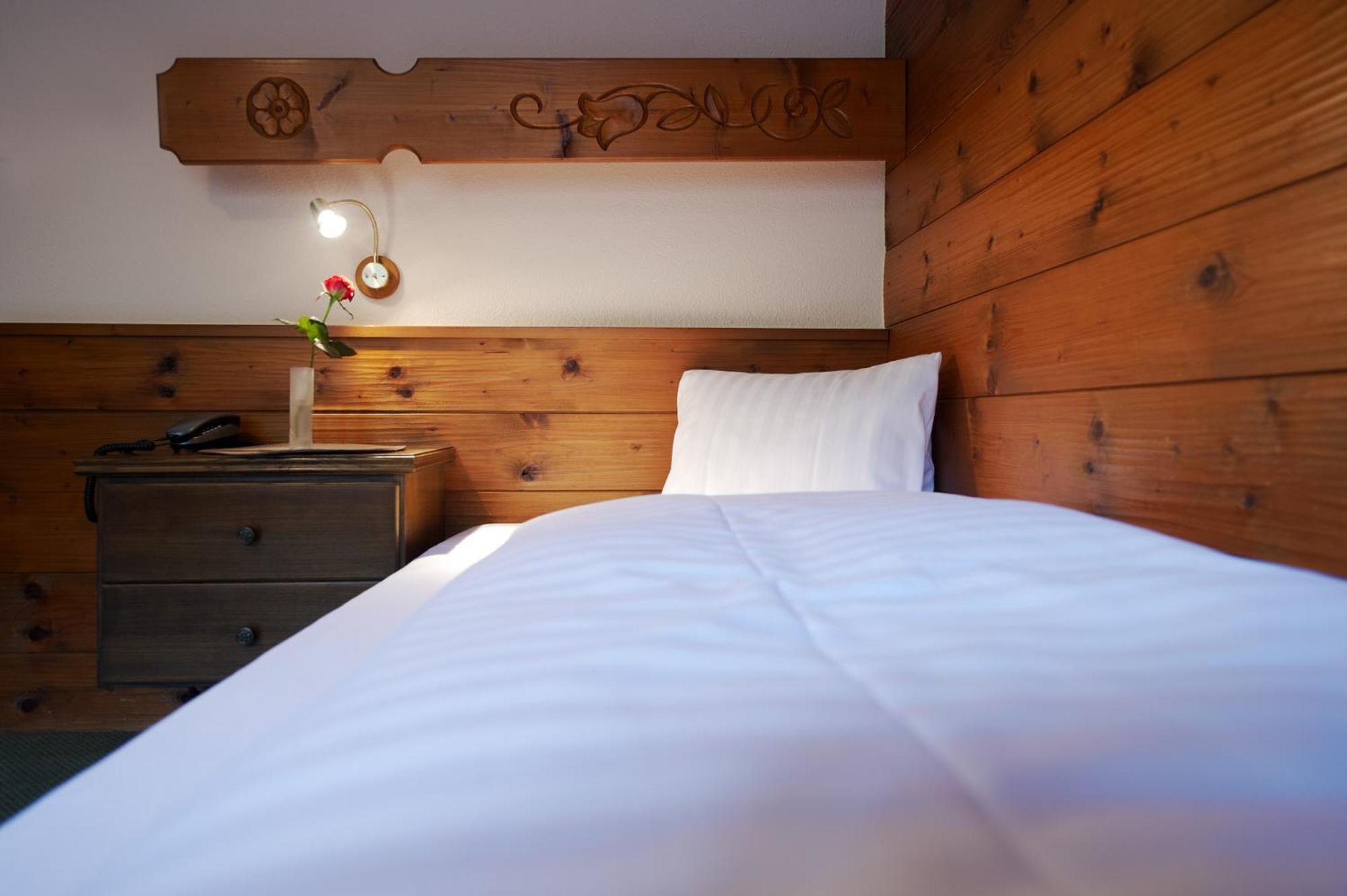 Hotel Kanisfluh Меллау Номер фото